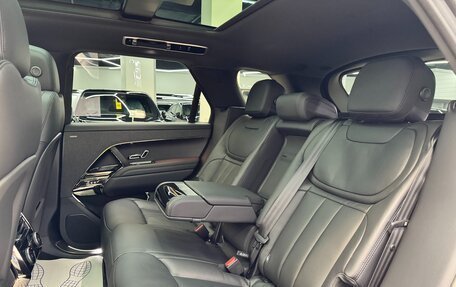 Land Rover Range Rover Sport, 2025 год, 16 690 000 рублей, 25 фотография