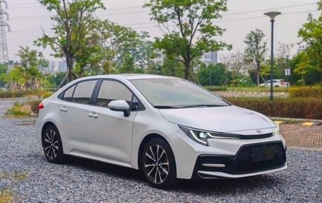 Toyota Corolla, 2022 год, 1 700 000 рублей, 1 фотография