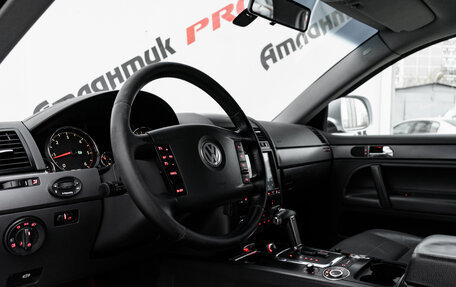 Volkswagen Touareg III, 2007 год, 925 000 рублей, 12 фотография