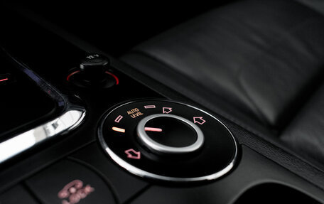 Volkswagen Touareg III, 2007 год, 925 000 рублей, 24 фотография