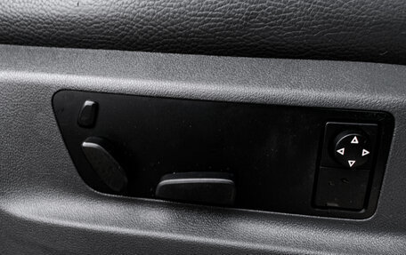 Volkswagen Touareg III, 2007 год, 925 000 рублей, 29 фотография