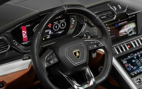 Lamborghini Urus I, 2019 год, 25 000 000 рублей, 15 фотография