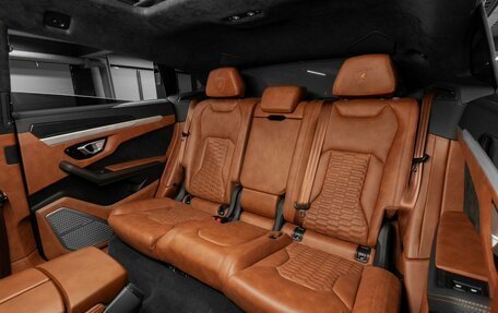 Lamborghini Urus I, 2019 год, 25 000 000 рублей, 30 фотография