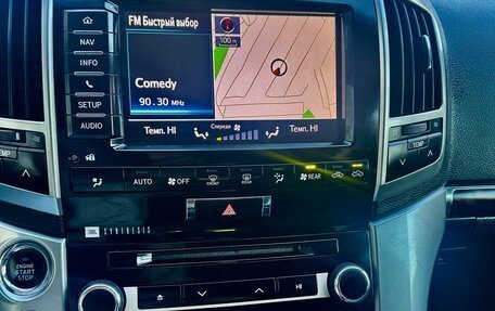 Toyota Land Cruiser 200, 2013 год, 3 850 000 рублей, 5 фотография