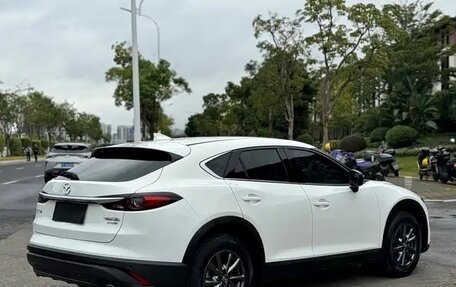 Mazda CX-4, 2021 год, 1 880 900 рублей, 6 фотография