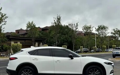 Mazda CX-4, 2021 год, 1 880 900 рублей, 7 фотография