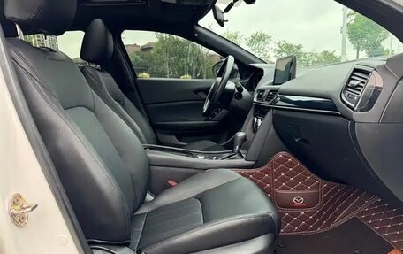 Mazda CX-4, 2021 год, 1 880 900 рублей, 13 фотография