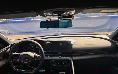 Hyundai Elantra, 2023 год, 2 000 000 рублей, 5 фотография
