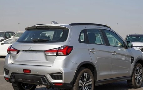 Mitsubishi ASX I рестайлинг, 2025 год, 2 501 000 рублей, 6 фотография