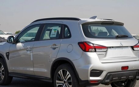 Mitsubishi ASX I рестайлинг, 2025 год, 2 501 000 рублей, 9 фотография