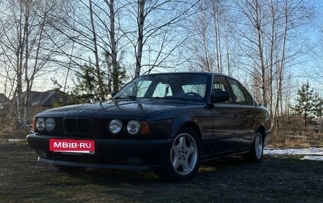 BMW 5 серия, 1989 год, 400 000 рублей, 3 фотография