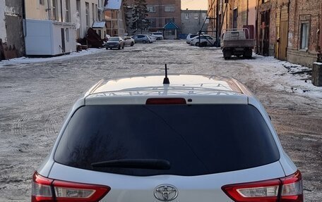 Toyota Vitz, 2019 год, 945 000 рублей, 5 фотография