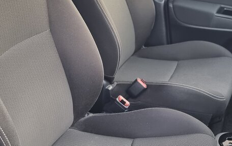 Toyota Vitz, 2019 год, 945 000 рублей, 15 фотография