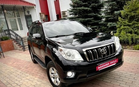 Toyota Land Cruiser Prado 150 рестайлинг 2, 2010 год, 2 690 000 рублей, 8 фотография