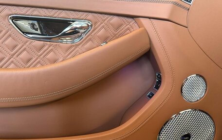 Bentley Continental GT III, 2025 год, 44 500 000 рублей, 11 фотография