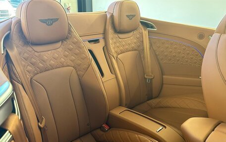 Bentley Continental GT III, 2025 год, 44 500 000 рублей, 23 фотография