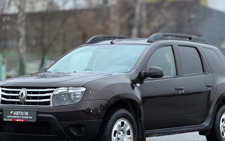 Renault Duster I рестайлинг, 2014 год, 859 000 рублей, 2 фотография