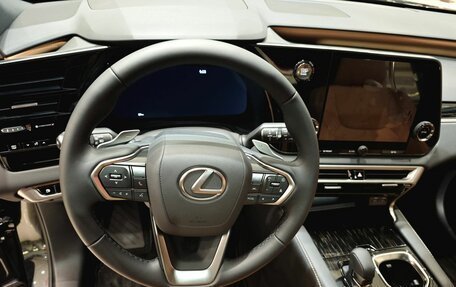 Lexus RX IV рестайлинг, 2025 год, 8 250 000 рублей, 7 фотография