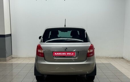 Skoda Fabia II, 2014 год, 599 000 рублей, 6 фотография