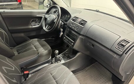 Skoda Fabia II, 2014 год, 599 000 рублей, 19 фотография