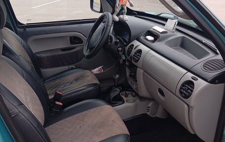 Renault Kangoo II рестайлинг, 2003 год, 370 000 рублей, 5 фотография