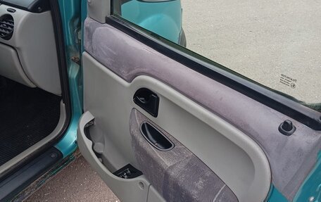 Renault Kangoo II рестайлинг, 2003 год, 370 000 рублей, 6 фотография