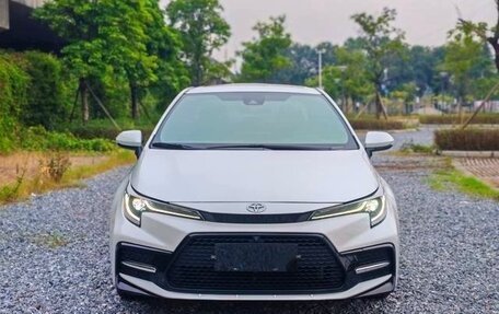 Toyota Corolla, 2022 год, 1 700 000 рублей, 8 фотография