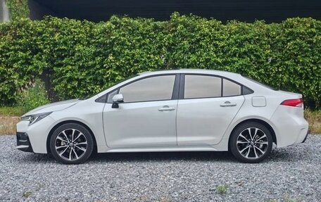 Toyota Corolla, 2022 год, 1 700 000 рублей, 6 фотография