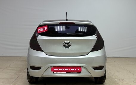 Hyundai Solaris II рестайлинг, 2013 год, 750 000 рублей, 5 фотография