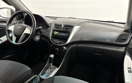Hyundai Solaris II рестайлинг, 2013 год, 750 000 рублей, 12 фотография