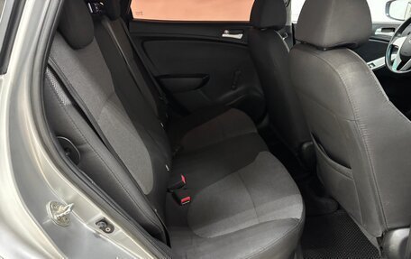 Hyundai Solaris II рестайлинг, 2013 год, 750 000 рублей, 15 фотография