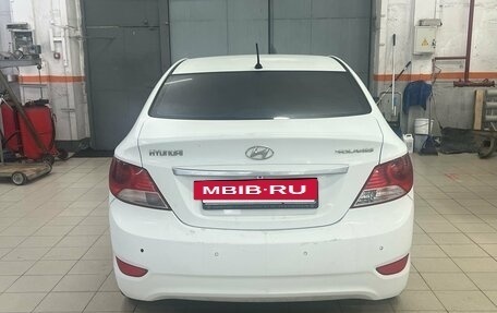 Hyundai Solaris II рестайлинг, 2013 год, 828 000 рублей, 4 фотография