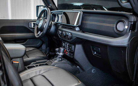 Jeep Wrangler, 2025 год, 9 364 495 рублей, 25 фотография