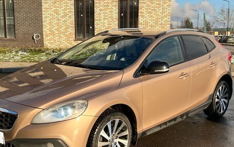 Volvo V40 Cross Country I, 2014 год, 1 330 000 рублей, 7 фотография