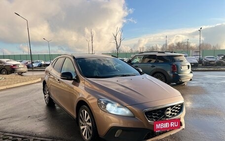 Volvo V40 Cross Country I, 2014 год, 1 330 000 рублей, 8 фотография