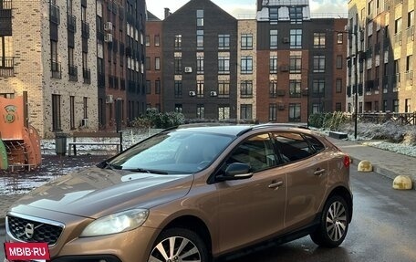 Volvo V40 Cross Country I, 2014 год, 1 330 000 рублей, 3 фотография