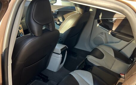 Volvo V40 Cross Country I, 2014 год, 1 330 000 рублей, 15 фотография