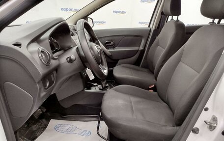 Renault Logan II, 2020 год, 707 000 рублей, 14 фотография