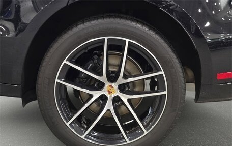 Porsche Macan I рестайлинг, 2023 год, 113 814 рублей, 28 фотография