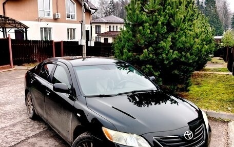 Toyota Camry, 2006 год, 900 000 рублей, 1 фотография