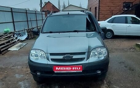 Chevrolet Niva I рестайлинг, 2015 год, 630 000 рублей, 1 фотография