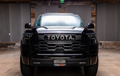 Toyota Sequoia, 2024 год, 14 358 902 рублей, 2 фотография