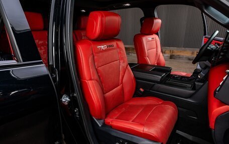 Toyota Sequoia, 2024 год, 14 358 902 рублей, 29 фотография