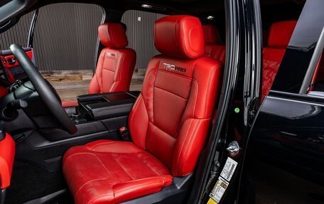 Toyota Sequoia, 2024 год, 14 358 902 рублей, 28 фотография