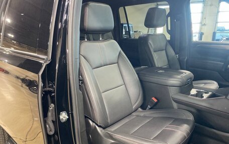 Chevrolet Suburban, 2024 год, 16 060 821 рублей, 10 фотография