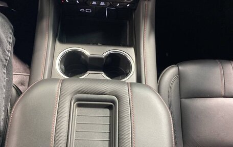 Chevrolet Suburban, 2024 год, 16 060 821 рублей, 20 фотография