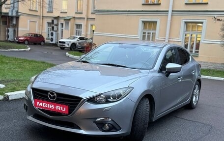 Mazda 3, 2014 год, 1 300 000 рублей, 2 фотография