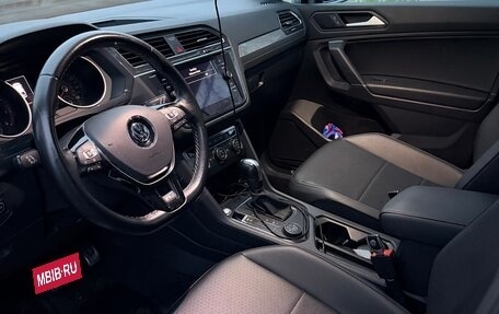 Volkswagen Tiguan II, 2020 год, 3 650 000 рублей, 8 фотография