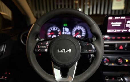 KIA Cerato IV, 2021 год, 1 850 000 рублей, 2 фотография