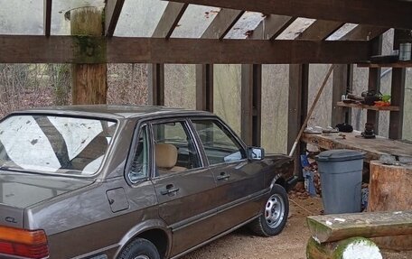 Audi 80, 1984 год, 205 000 рублей, 3 фотография